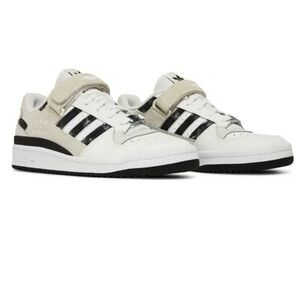 Adidas Forum Low White Black GY9463 Women’s size 6